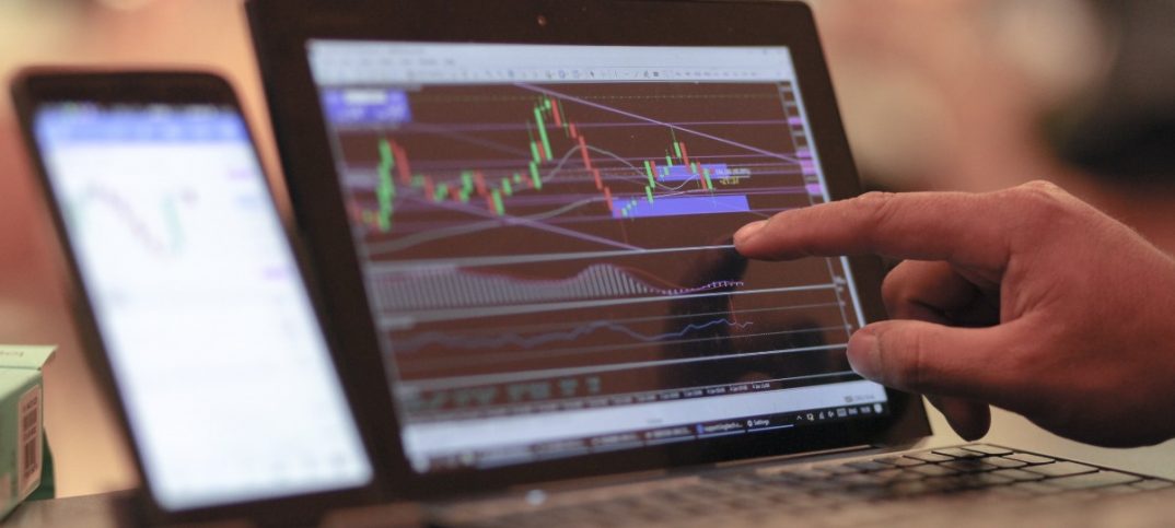 10 Best Crypto Tools: The Ultimate Checklist [2023]